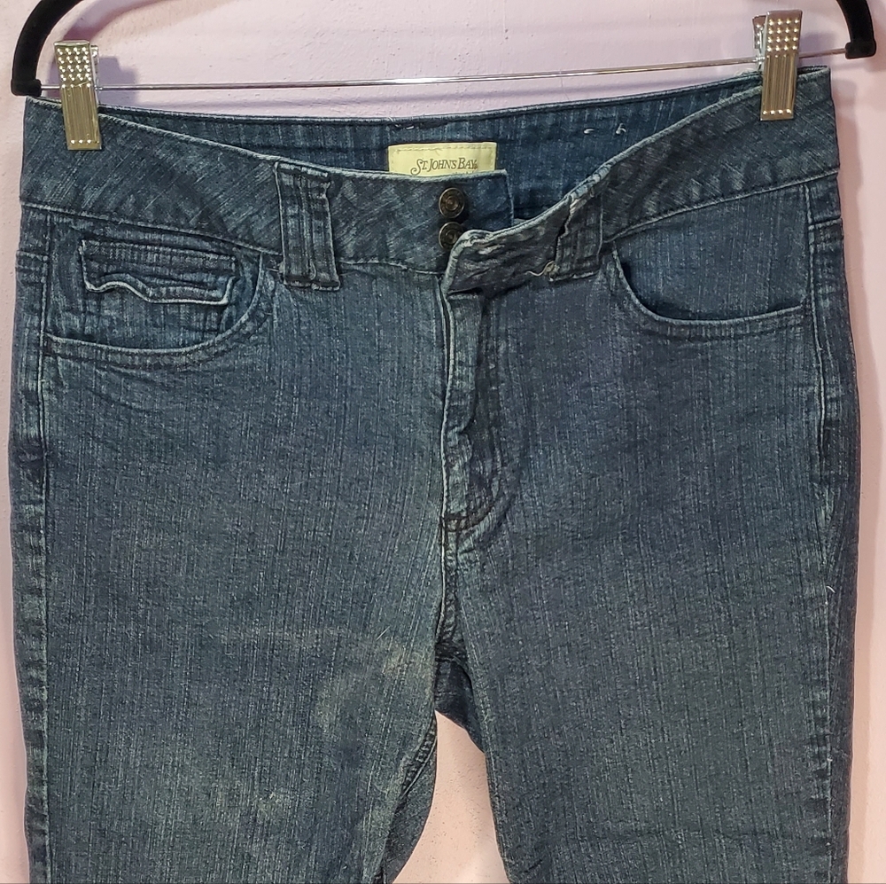 St. John's Bay Cropped Stretch Blue Jeans Womens Size 10